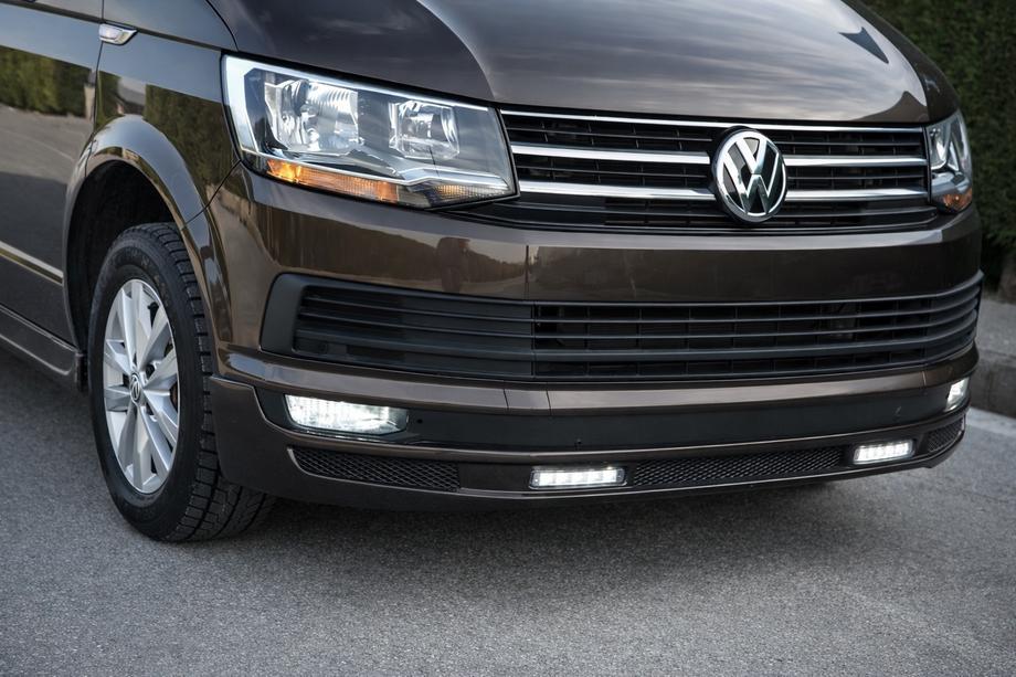 Volkswagen T6 2015–2024 Frontbumper lipspoiler Sport 2-LED 2015-2018 (spuitklaar) Image