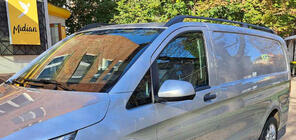 Mercedes Vito/V-klasse W447 2014– Zwarte dakrails ELITE (kunststof voeten) foto 17