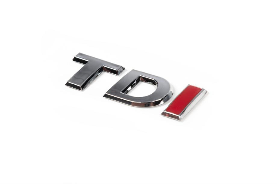 Volkswagen Jetta 2011–2018 TDI-embleem (OEM-look) TD chroom, I rood Foto 4