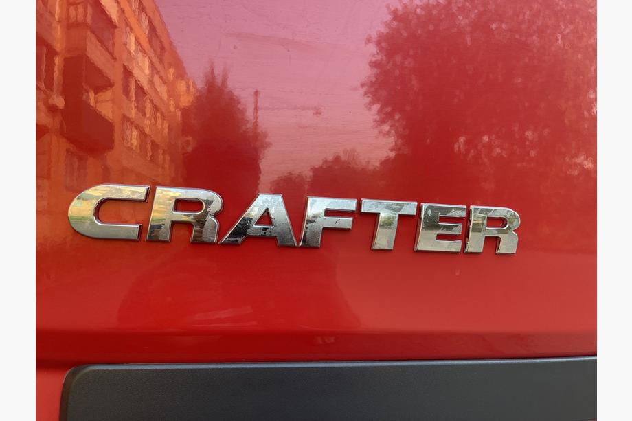 Volkswagen Crafter 2006–2016 Crafter opschrift (cursief) Image