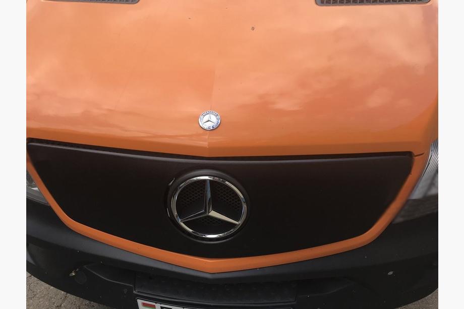 Mercedes Sprinter W906 2006–2018 Winterafdekking voor grille V1 (2013↗) Glanz Foto 5