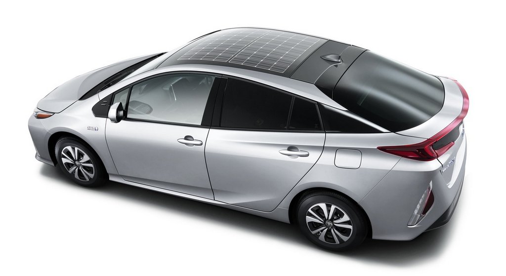 Panasonic start productie van zonnecellen voor auto's