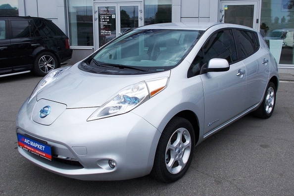 «АІС» importeert Nissan Leaf uit de VS naar Oekraïne