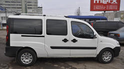 Fiat Doblo I 2005–2010 Chromen dakrails Maxi basis, kunststof voeten foto 18