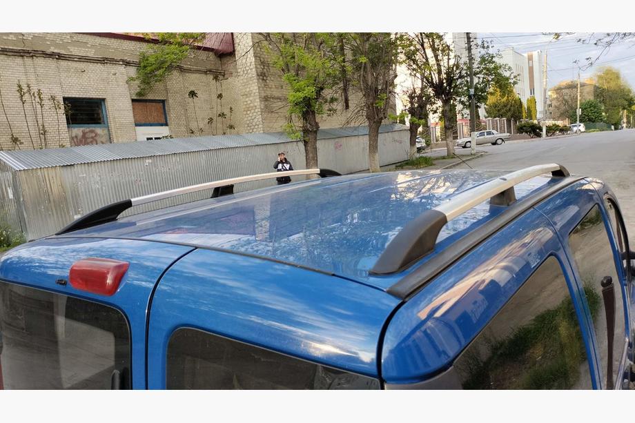 Fiat Doblo I 2005–2010 Chromen dakrails Maxi basis, kunststof voeten Image