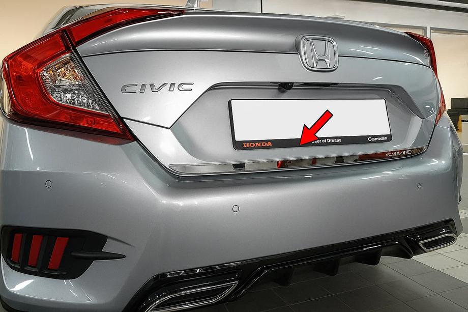 Honda Civic Sedan X 2016–2021 Kofferbakrand (RVS) Image
