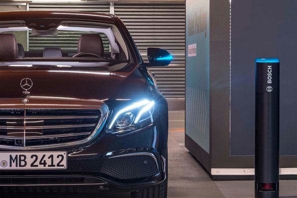 Mercedes-Benz ontwikkelt autonoom parkeersysteem