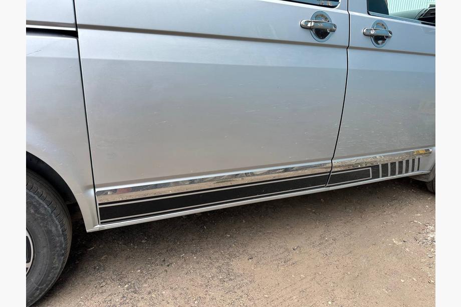 Volkswagen T6 2015–2024 Deurstrips (RVS, chroom) 1 deur, korte versie, OmsaLine - Italiaans roestvrij staal Foto 18