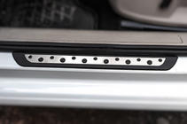 Volkswagen Golf 7/E-Golf 2012–2020 Drempelbeschermers Flexill Dotline (4 stuks, RVS) foto 2