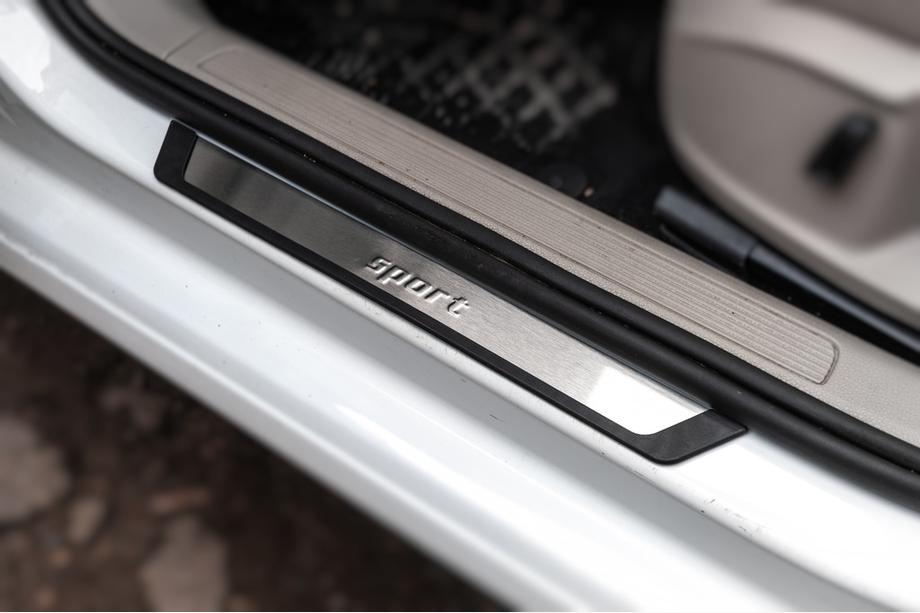 Volkswagen Golf 7/E-Golf 2012–2020 Flexill Sport instaplijsten (4 stuks, RVS) Foto 1