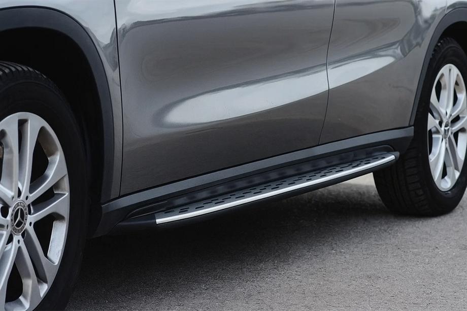 Mercedes GLA X156 2014–2019 Originele side steps (set van 2) Image