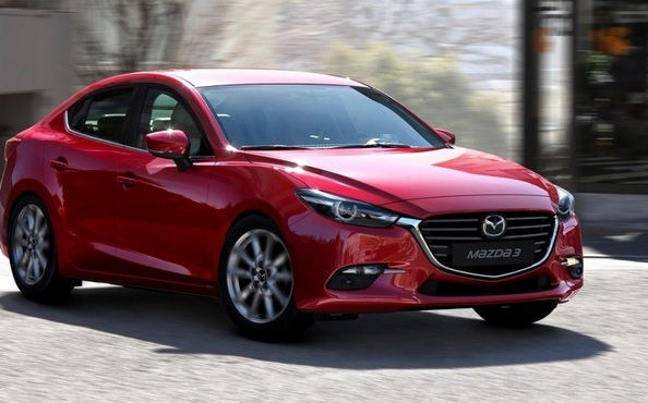 Review van de vernieuwde Mazda 3