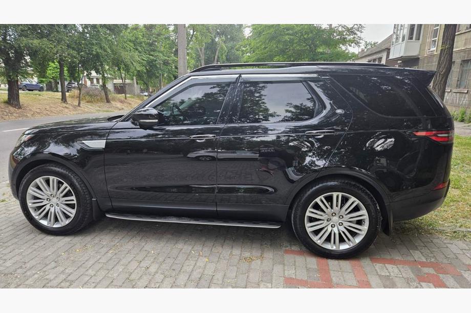 Land Rover Discovery V 2017– Side steps (2 stuks) Image