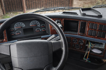 Volvo FH 1993–2012 Dashboard sierlijsten 2002-2008 (houtlook) foto 1