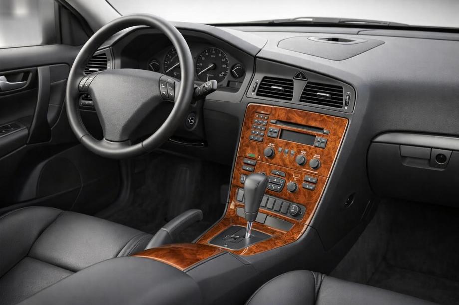 Volvo S60 2000–2009 Dashboard sierlijsten (2000-2005) Image
