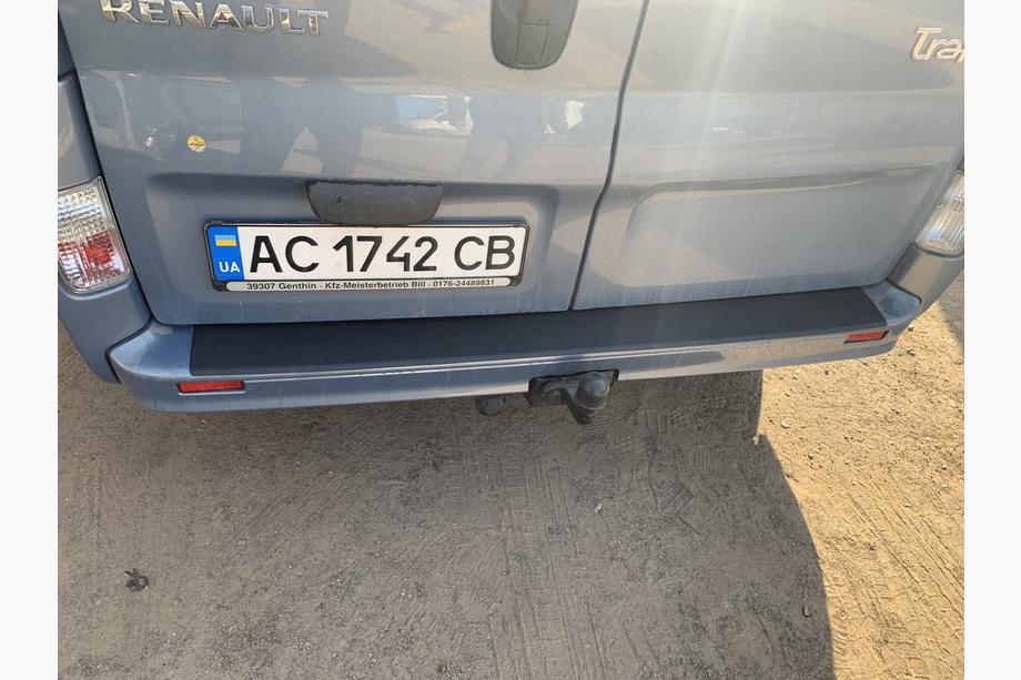 Opel Vivaro 2001–2015 Achterbumperbeschermer DDU (ABS) Foto 10