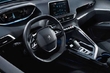 Franse stijl in de Peugeot 5008 crossover uit 2017 foto 5