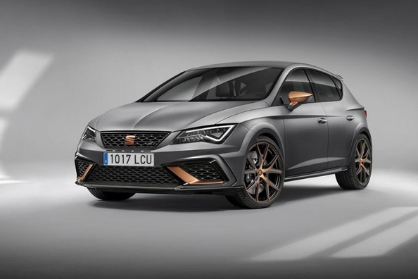 Seat onthult nieuwe generatie Leon Cupra R Foto 2