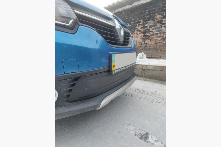 Renault Logan MCV 2013–2022 Winter onderste grille-afdekking (2013-2015) Foto 4