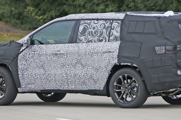 Jeep bereidt de lancering van een nieuwe crossover voor