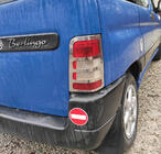 Citroen Berlingo 1996–2008 RVS achterlicht sierlijsten (2 st.) Carmos - Turks staal foto 4
