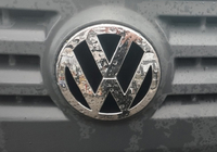 Volkswagen Caddy 2004–2010 Origineel voorste embleem foto 1