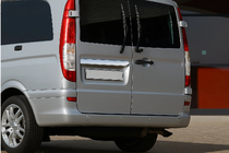 Mercedes Vito W639 2004–2014 Sierstrip boven kenteken (2-deurs, RVS) foto 1