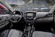Vijfde generatie Mitsubishi L200 pick-up foto 5