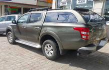 Mitsubishi L200 2015–2024 Hardtop (schuiframen) foto 2