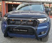 Ford Ranger 2011–2022 Voorgrille met LED V2 Rood foto 5