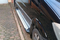 Mercedes Sprinter W906 2006–2018 Zijsteps Allmond Grey (2 stuks, aluminium) Lang/Extra lang foto 4