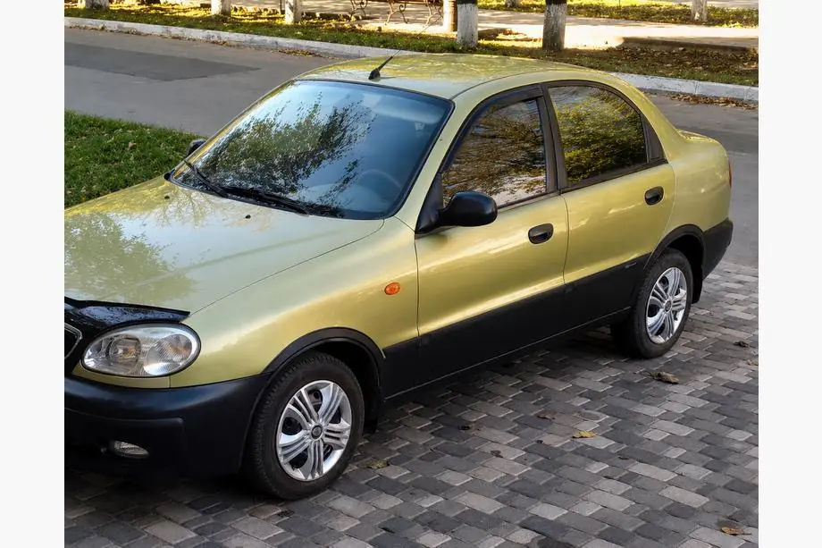 Daewoo Lanos 1998–2017 Wielkastverbreders (set van 4, zwart) Image