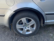 Skoda Superb 2001–2009 Wielkastverbreders (set van 4, zwart) ABS-kunststof foto 6
