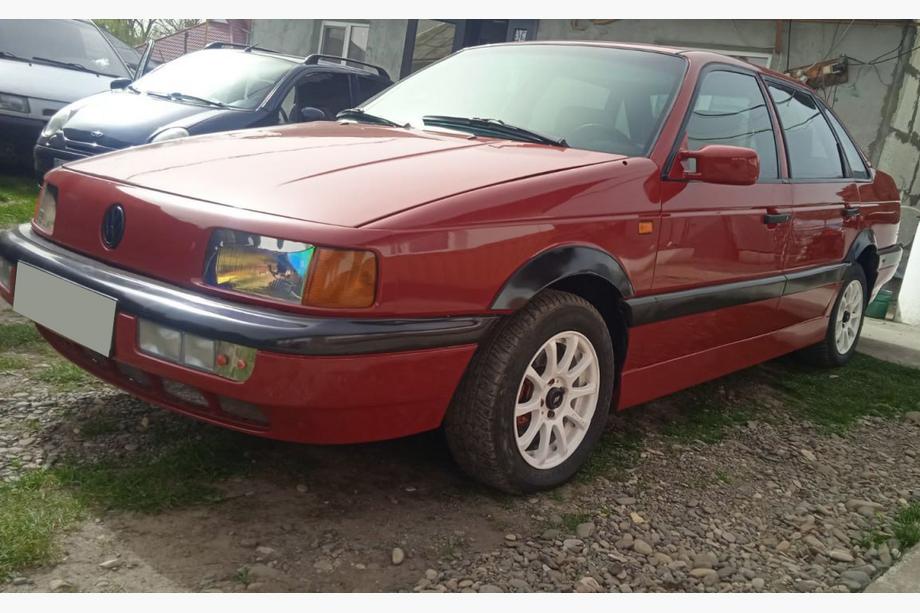 Volkswagen Passat B4 1993–1996 Wielkastverbreders (set van 4, zwart) Foto 5
