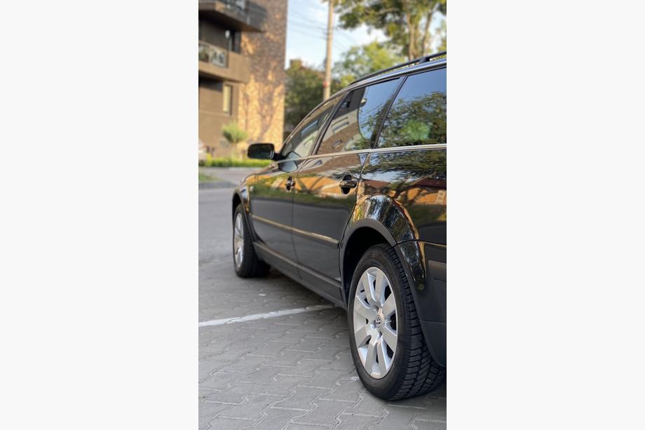 Volkswagen Passat B5 1997–2005 Wielkastverbreders (set van 4, zwart) Sedan, 1996-2000, staal Foto 16