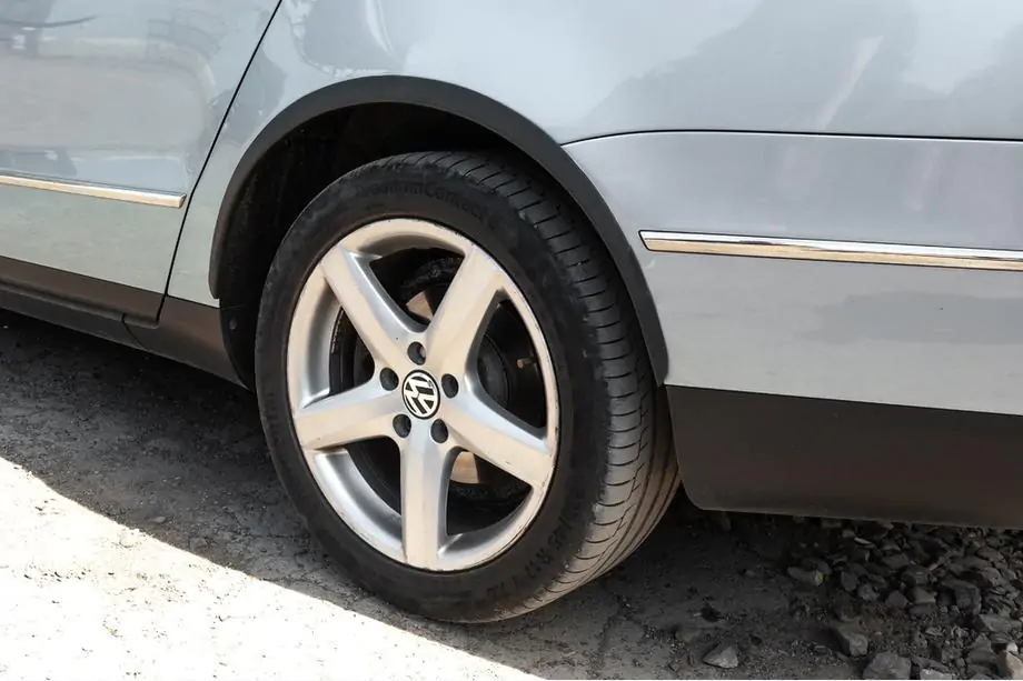 Volkswagen Passat B6 2006–2012 Wielkastverbreders (set van 4, ABS) Foto 11