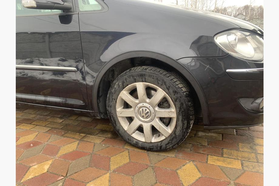 Volkswagen Touran 2003–2010 Wielkastverbreders (set van 4, zwart) 2006-2010, kunststof Foto 4