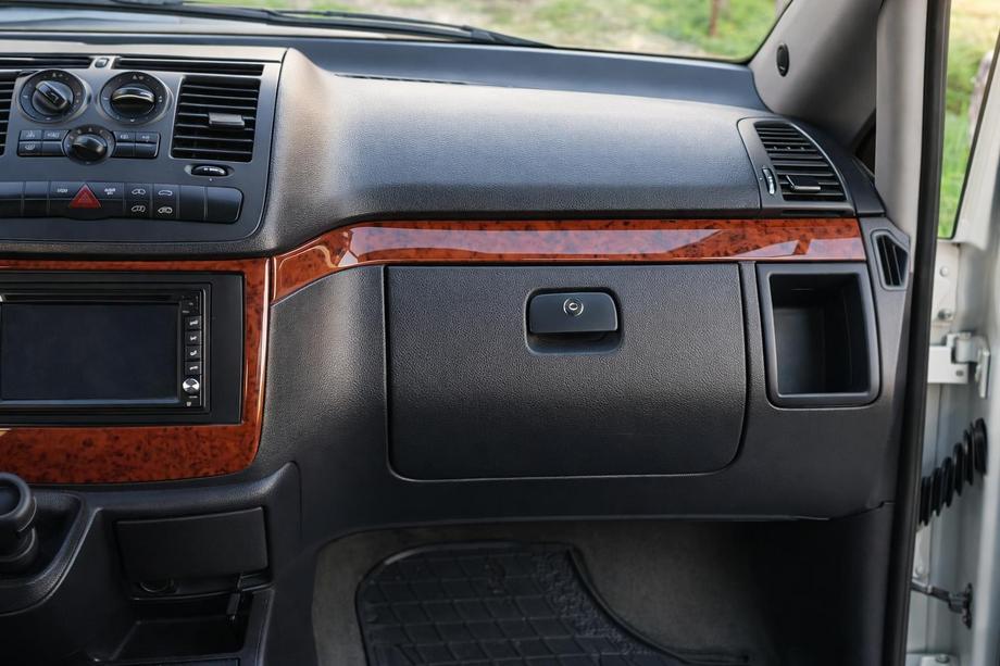 Mercedes Vito W639 2004–2014 Dashboard sierstrips (Meric, strips) Image