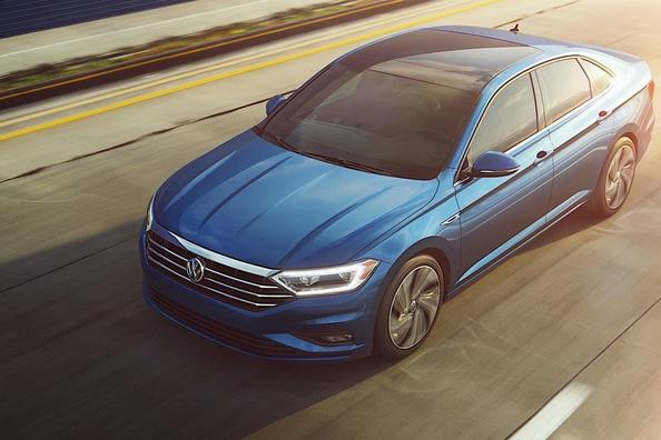 Test van de vernieuwde Volkswagen Jetta sedan