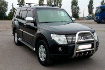 Mitsubishi Pajero Wagon III 1999–2006 RVS bullbar QT007 foto 3