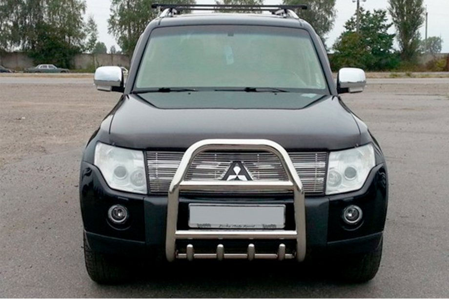 Mitsubishi Pajero Wagon III 1999–2006 RVS bullbar QT007 Image