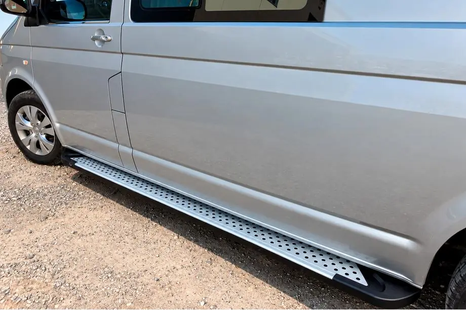 Volkswagen T5 Transporter 2003–2010 Side steps Allmond Grey (set van 2, aluminium) Foto 3