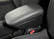 Citroen C-3 2009–2016 Armsteun (met kunststof adapter voor bekerhouder) foto 2