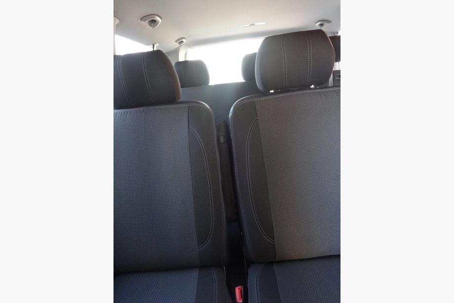 Volkswagen T5 Caravelle 2004–2010 Autostoelhoezen (kunstleer en stof, Premium) Foto 13