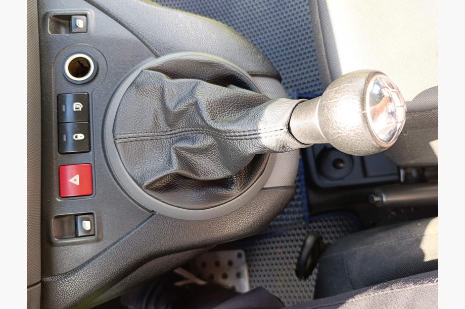 Citroen Berlingo 2008–2018 Lederen versnellingspookhoes Foto 5
