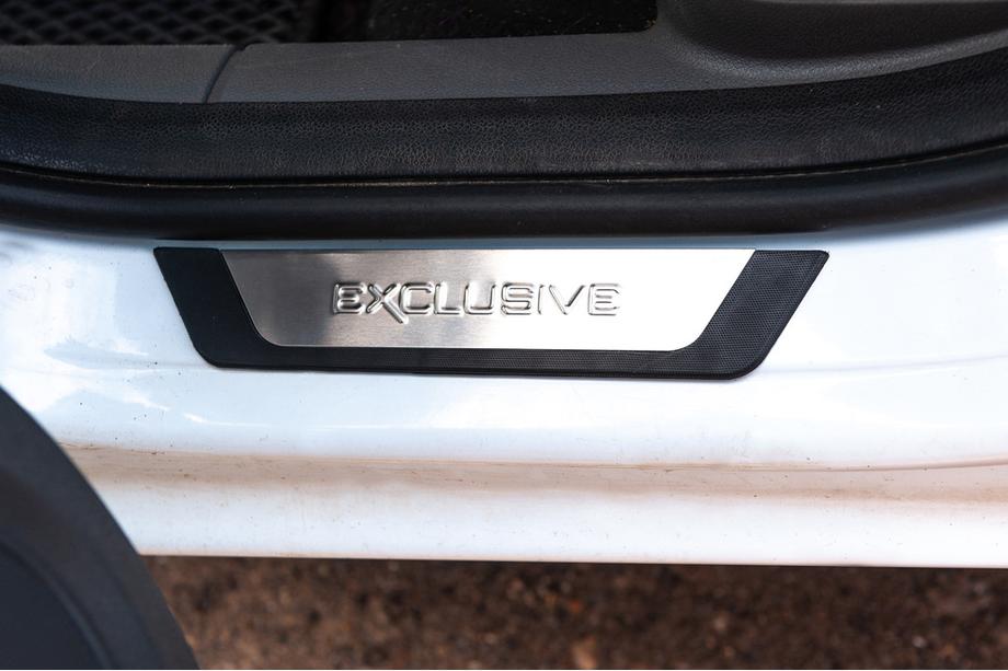 Ford Focus II 2008–2011 Chromen instaplijsten (Flexill, 4 stuks) Foto 4