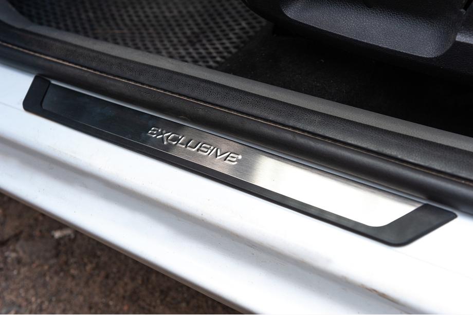 Ford Focus II 2008–2011 Chromen instaplijsten (Flexill, 4 stuks) Exclusive Image