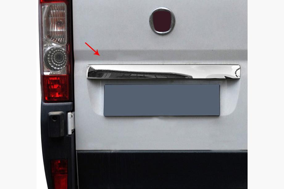 Fiat Ducato 2006–2025 Chromen strip boven kenteken (RVS) Carmos - Turks staal Image