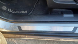 Suzuki SX4 2006–2013 Instaplijsten (set van 4) Exclusive foto 1