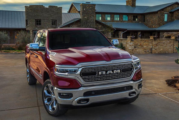 Brutaal en uniek: pick-up Ram 1500 van de nieuwe generatie Foto 1